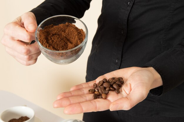 Растворимый кофе - влияние на давление: повышает или понижает. Исследования и рекомендации.